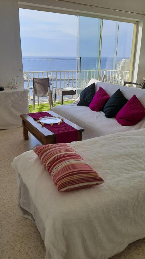 Coral Appartement St. Paul's Bay Buitenkant foto